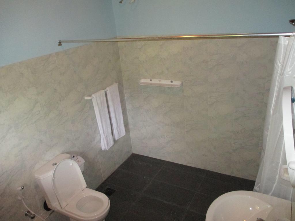Alfred Colonial Bungalow & Spice Garden Kobbekaduwa Room photo
